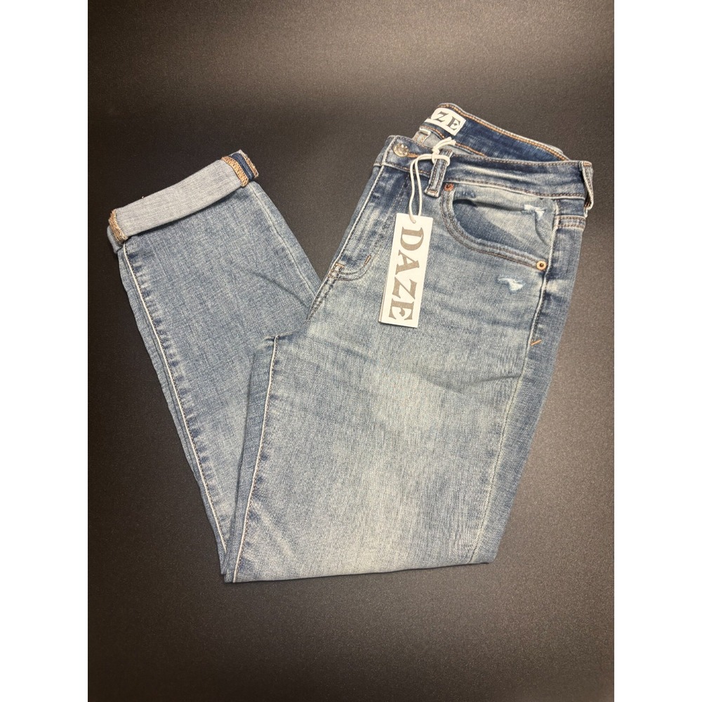 Daze NWT Lovergirl Roller Jeans  Blue‎ Denim Cotton Stretch Straight Leg Sz 27P